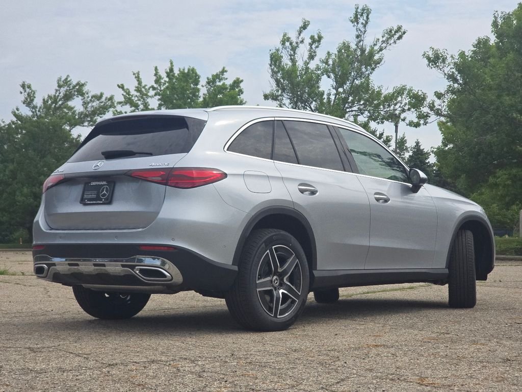 New 2026 Cirrus Silver Metallic Mercedes-Benz GLC 300 image 17