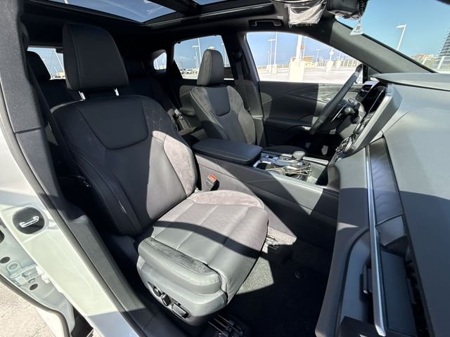 New 2026 Eminent White Pearl Lexus  350 LUXURY image 26