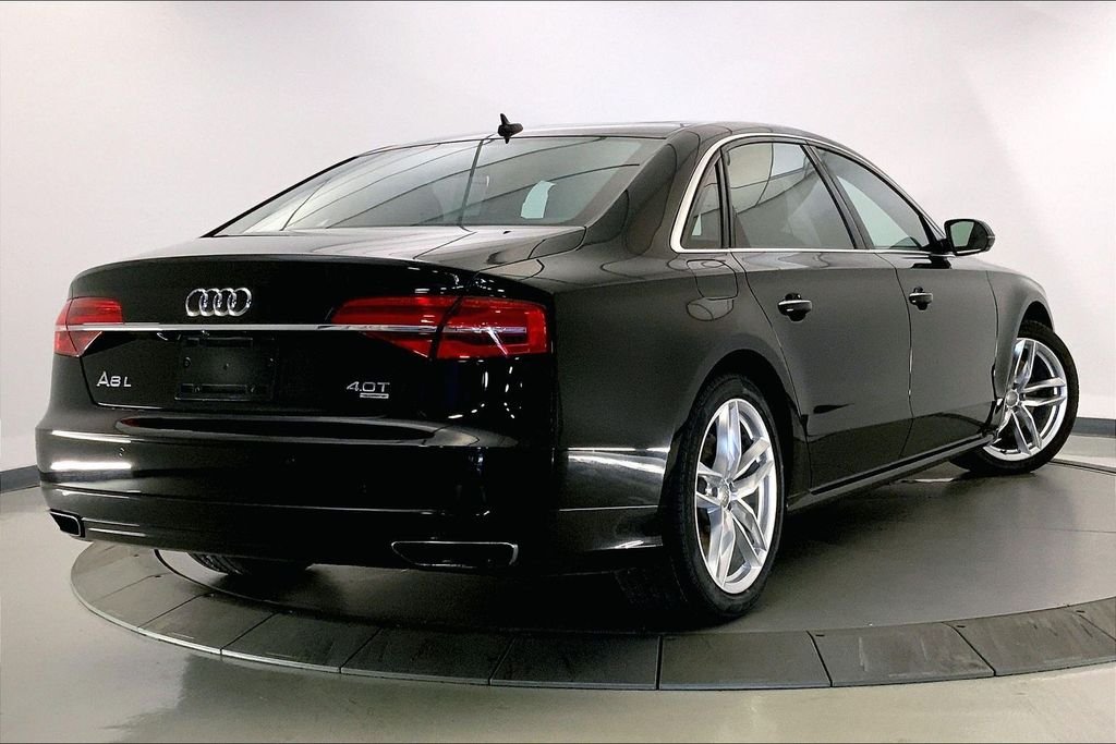 Used 2016 Black Metallic Audi L 4.0T Sport image 12
