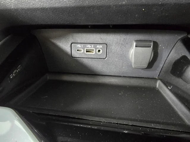 Used 2024 Red Nissan 2.5 SV image 23