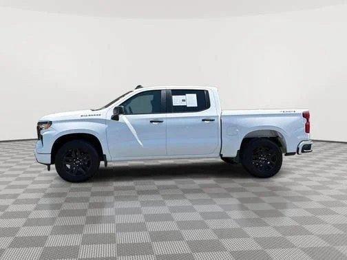 Used 2024 Summit White Chevrolet Custom image 6