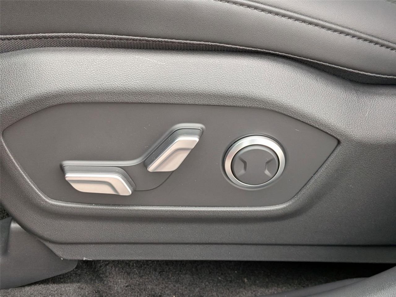 2026 Hyundai Santa Fe SEL - Photo 13