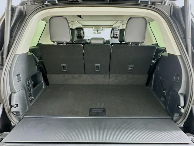 New 2026 Ford Expedition Platinum