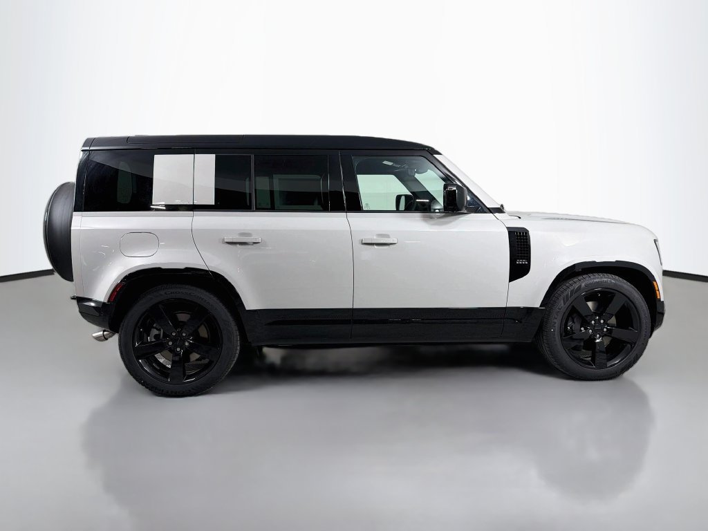 New 2026 Borasco Grey Land Rover X-Dynamic SE image 4