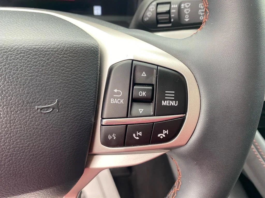 Used 2025 Gray Metallic Ford Active image 16