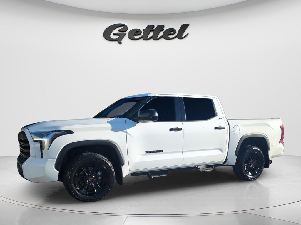 2023 Toyota Tundra SR5 3.4L 4WD CrewMax 5.5' Bed's photo
