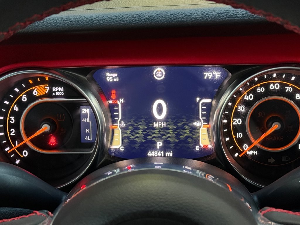 Used 2023 White Jeep Rubicon image 14
