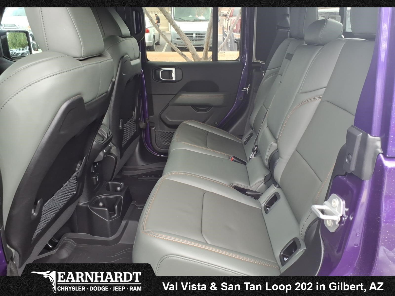 New 2026 Reign Exterior Paint Jeep Mojave X image 7