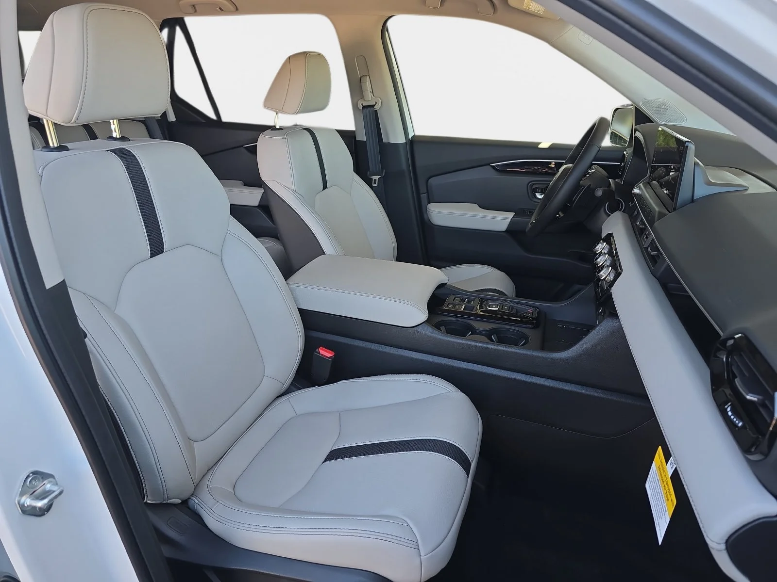 New 2026 Platinum White Pearl Honda RTL Towing image 10