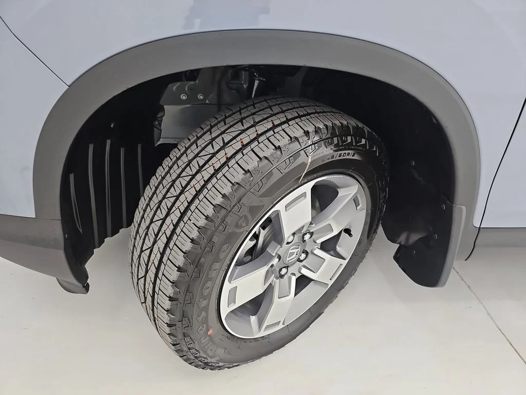 New 2026 Sonic Gray Pearl Honda RTL image 41
