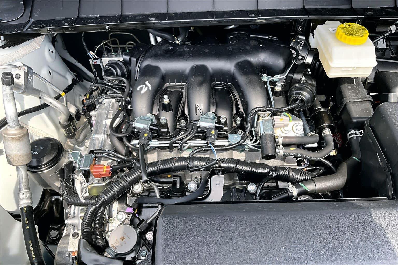 New 2026 Everest White Pearl TriCoat Nissan SL image 17