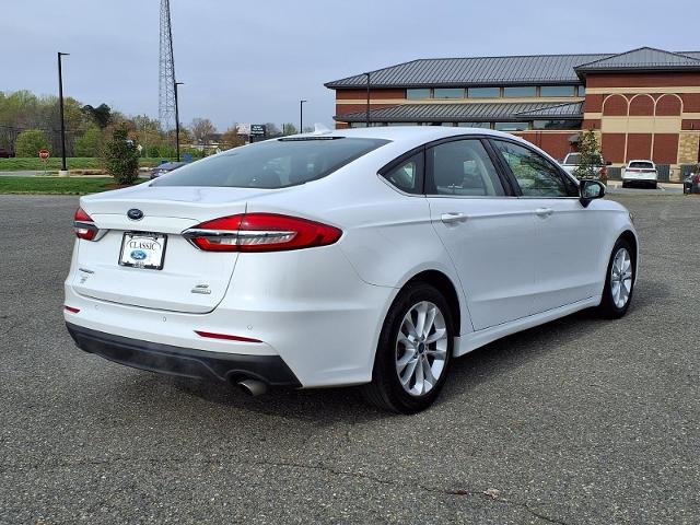 Used 2019 White Ford  image 2