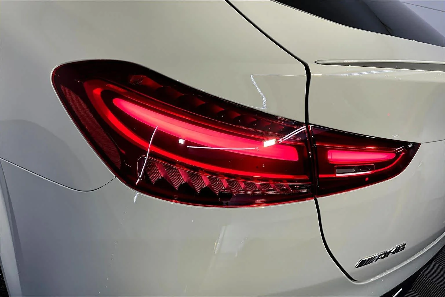 New 2026 MANUFAKTUR Alpine Grey Mercedes-Benz AMG® GLE 53 image 5