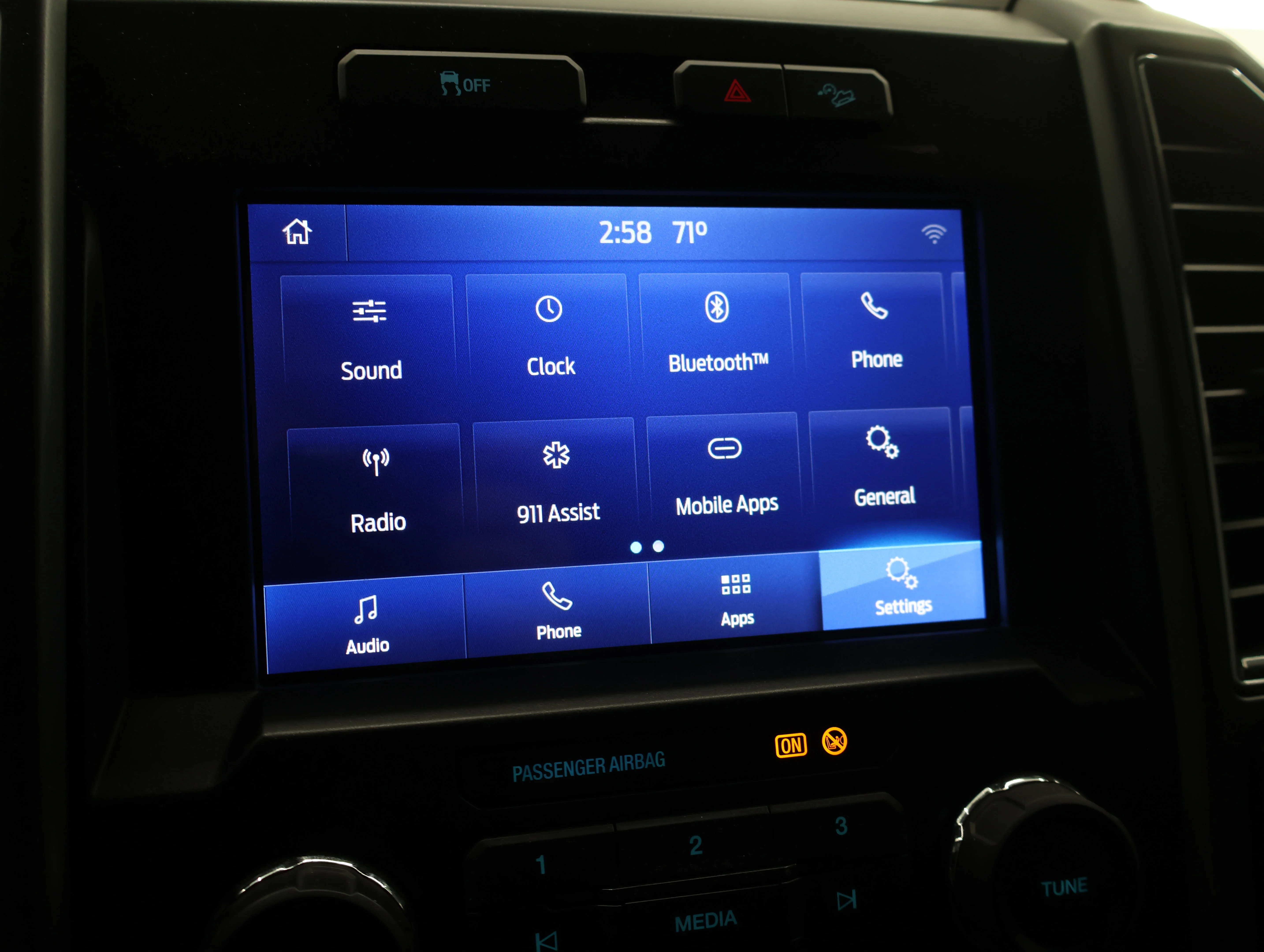 Used 2021 Agate Black Metallic Ford XLT image 56
