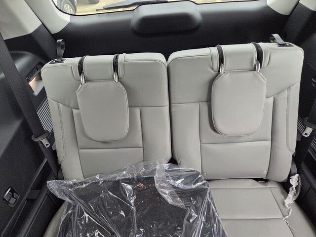 New 2026 Vapor Blue Metallic Ford Active image 28