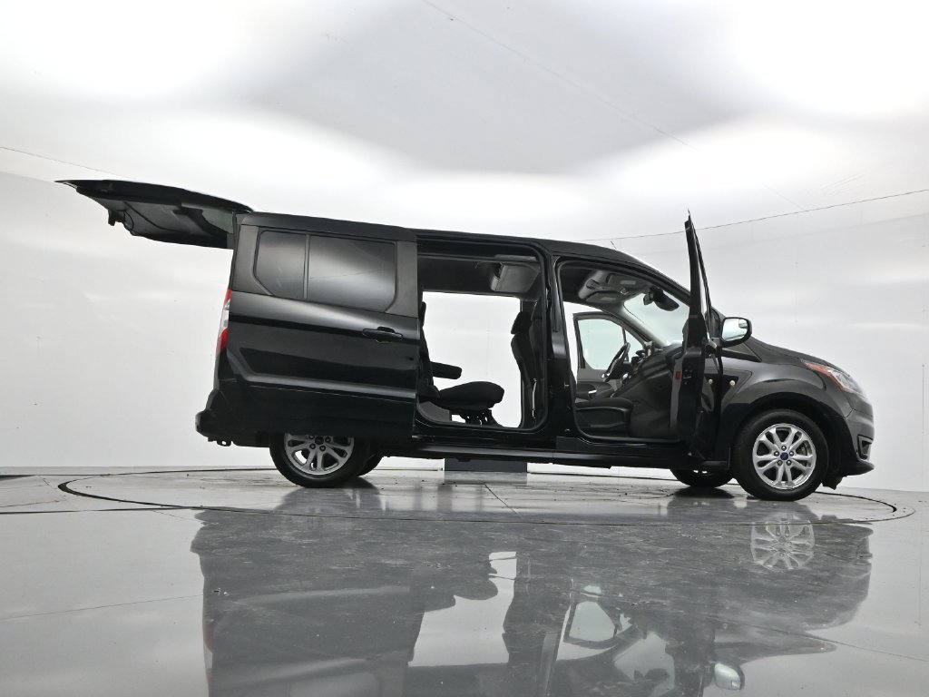 Used 2019 Shadow Black Ford XLT image 57