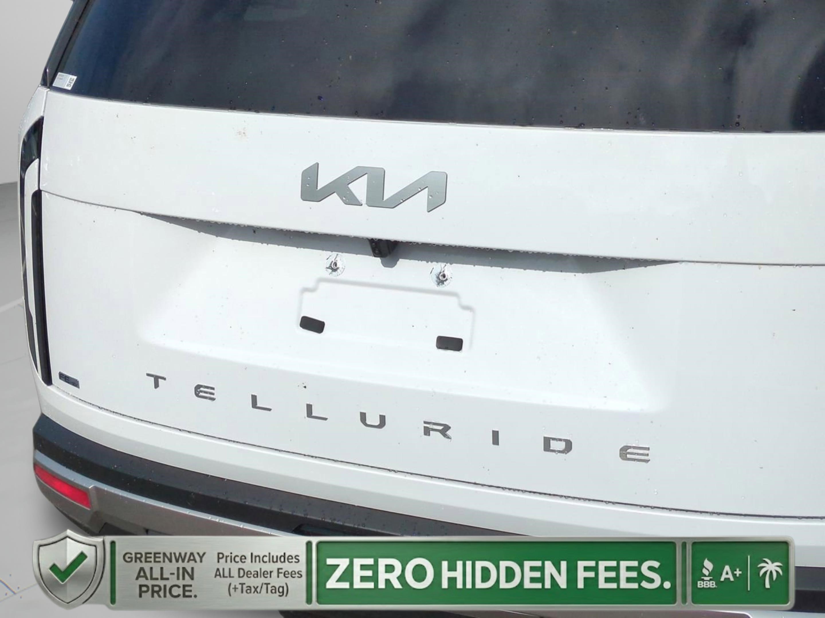 New 2027 Glacial White Pearl Kia EX image 13
