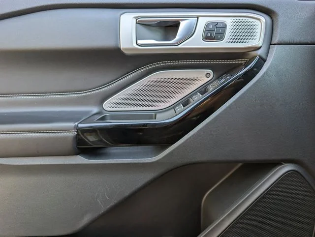 Used 2022 Gray Metallic Ford ST image 19