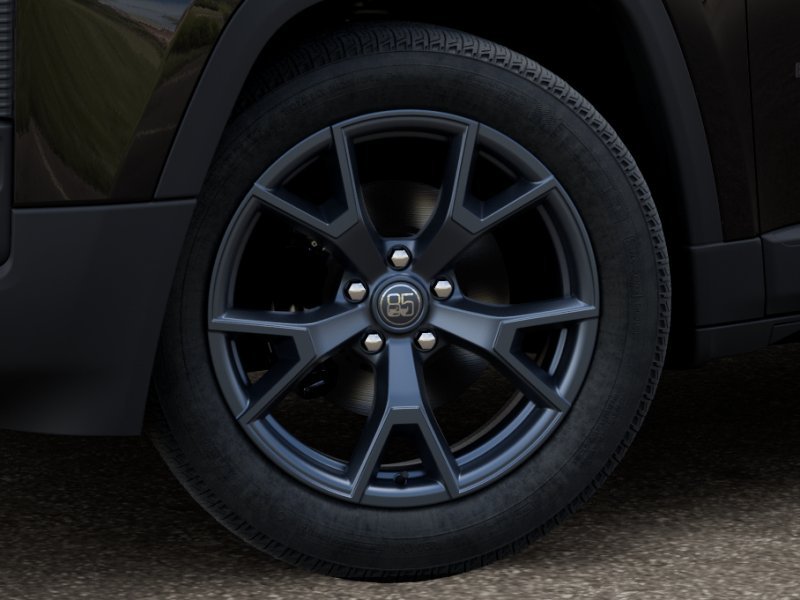 New 2026 Diamond Black Crystal Pearlcoat Jeep  image 19