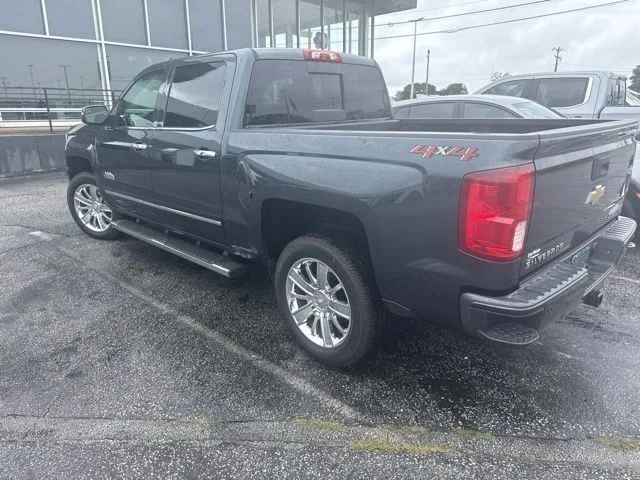 Used 2018 Gray Chevrolet High Country image 32