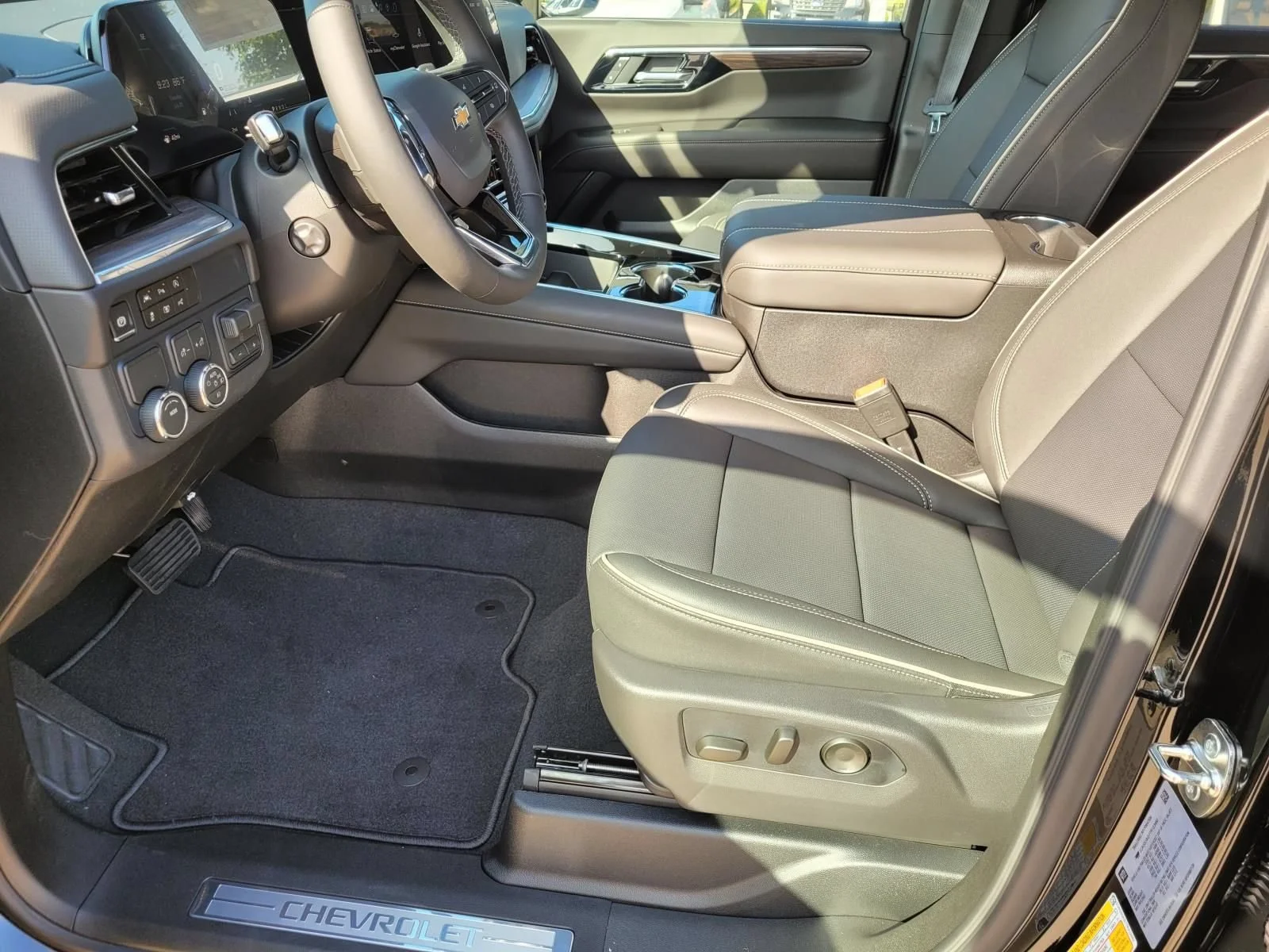 2026 Chevrolet Tahoe Premier - Photo 17