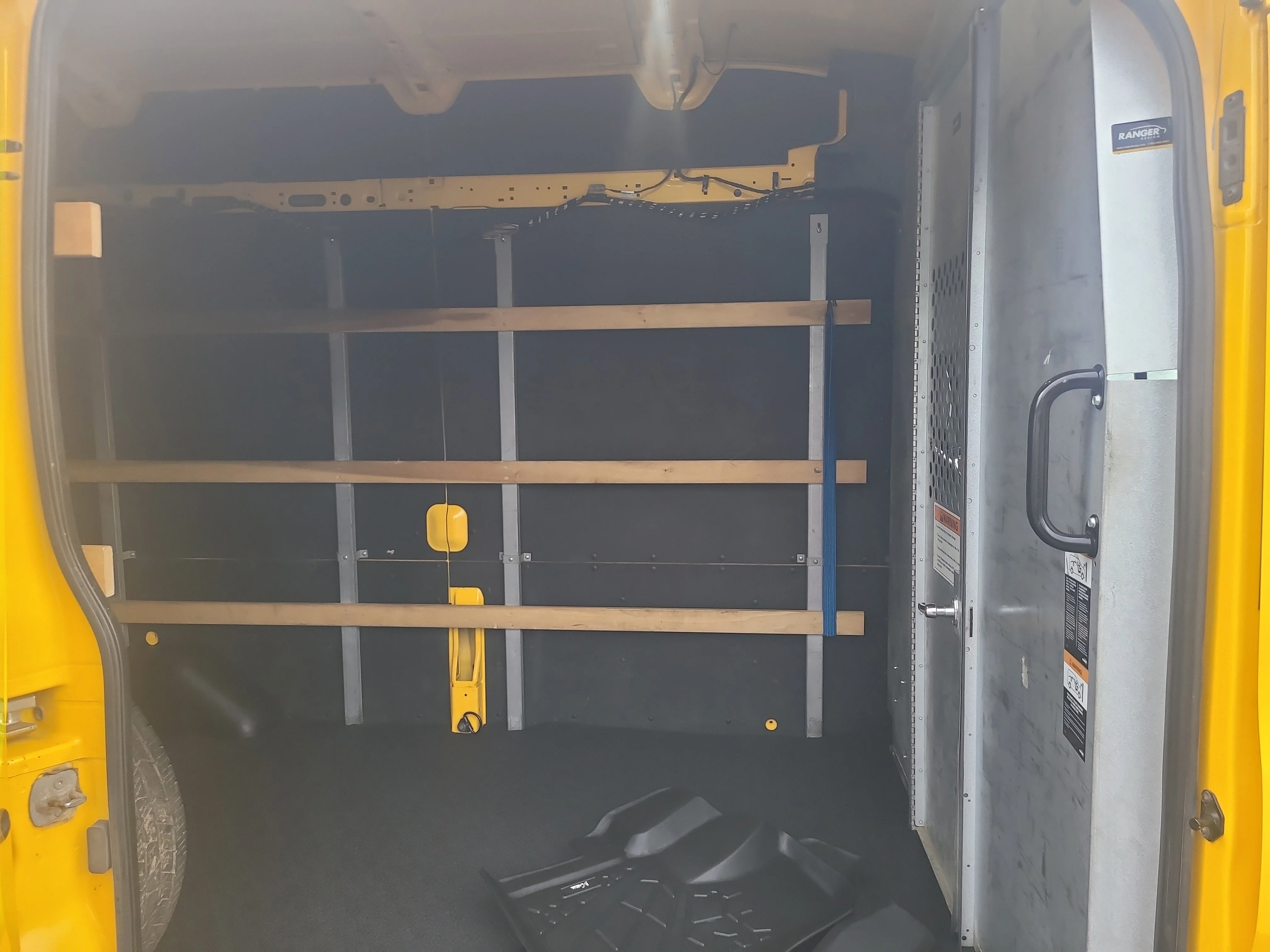 Used 2021 School Bus Yellow Ford  image 17
