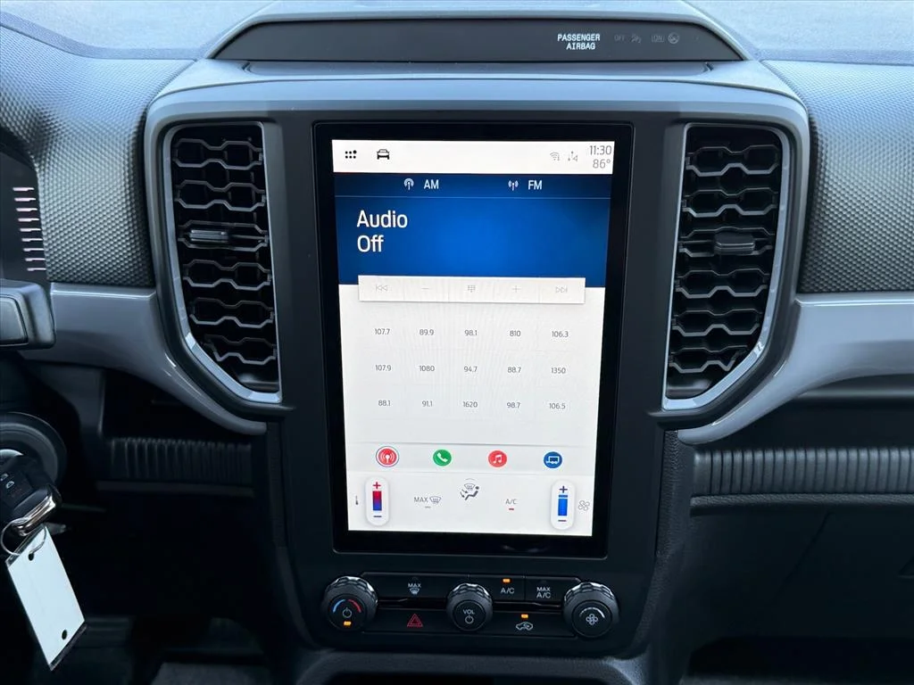 New 2026 Oxford White Ford XL image 10