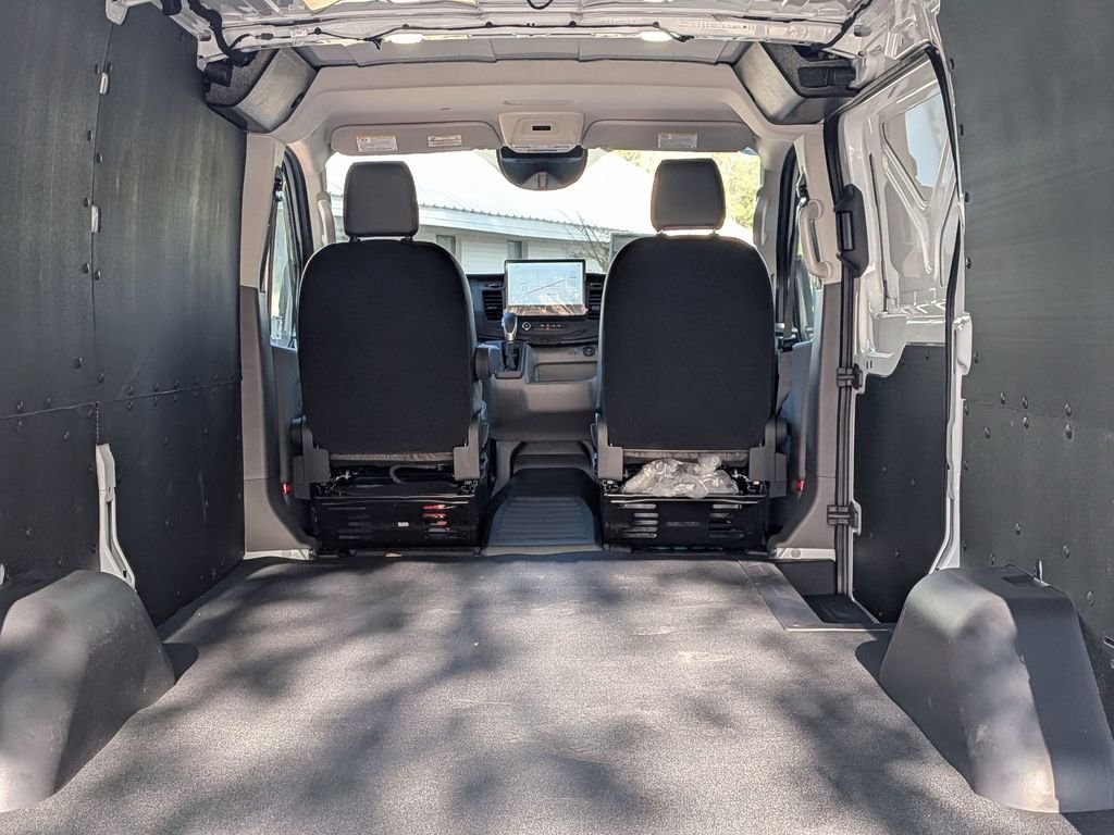 New 2026 Oxford White Ford Cargo Van image 29
