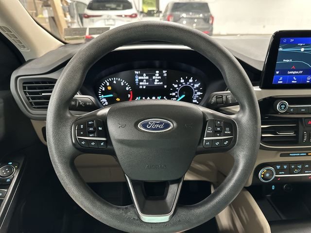 Used 2020 Black Metallic Ford SE image 15