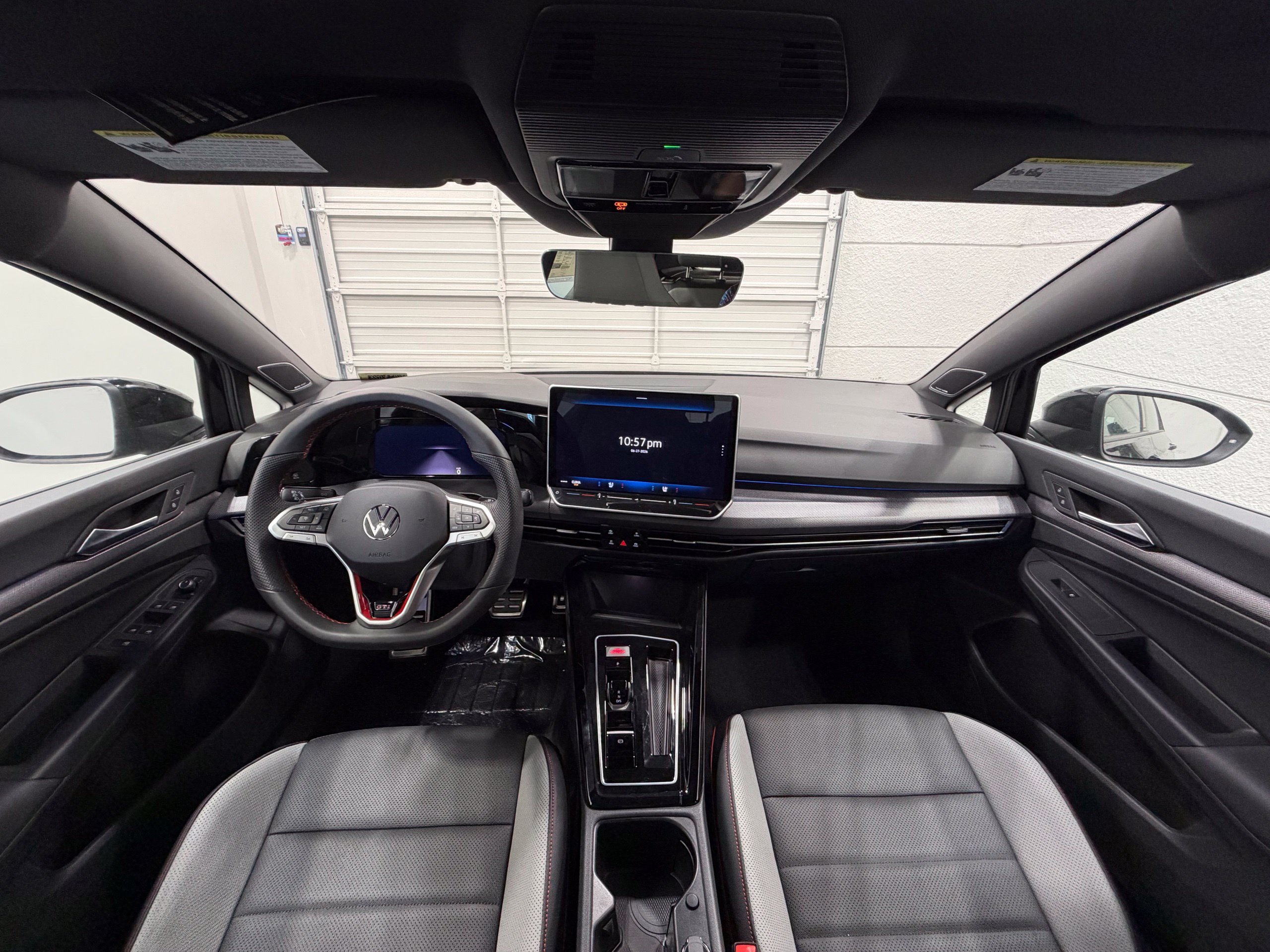 2026 Volkswagen Golf GTI SE - Photo 32