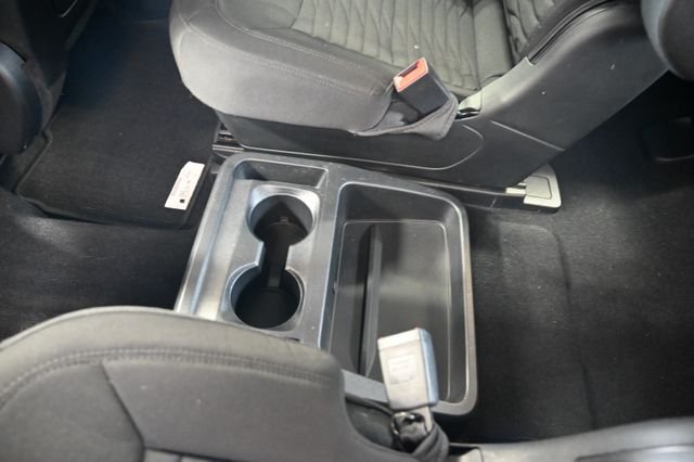 Used 2020 Silver Ford XLT image 29