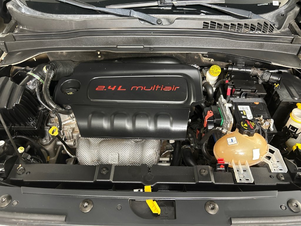 Used 2016 Black Jeep Sport image 19