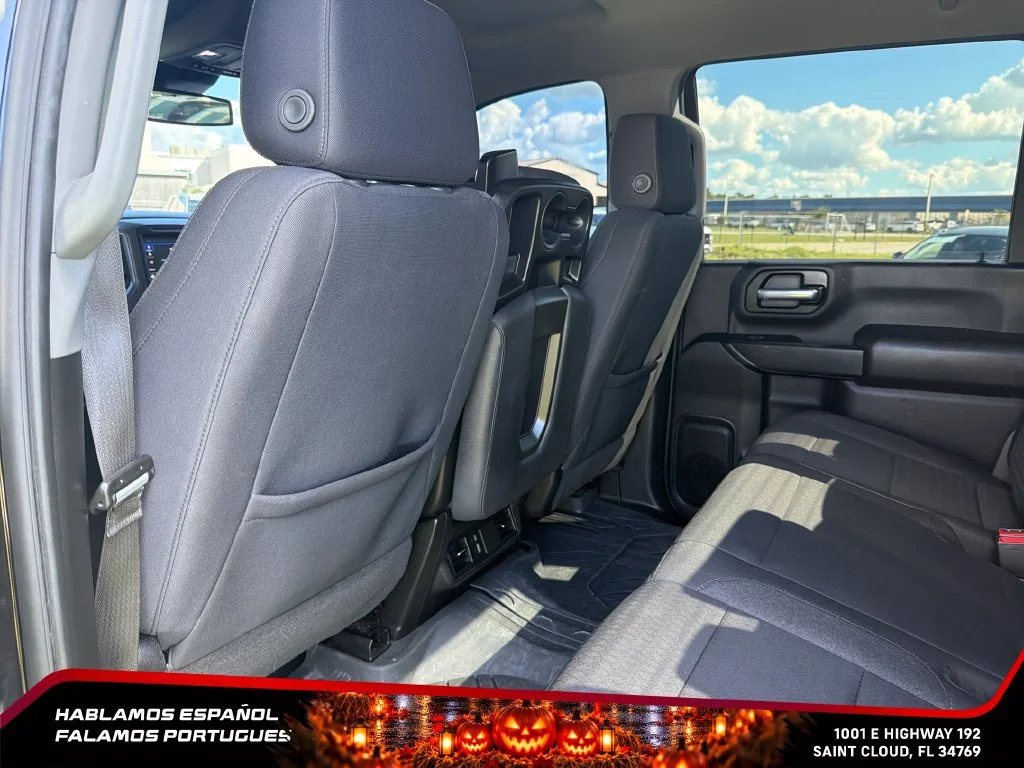 Used 2024 Black Chevrolet Custom image 26