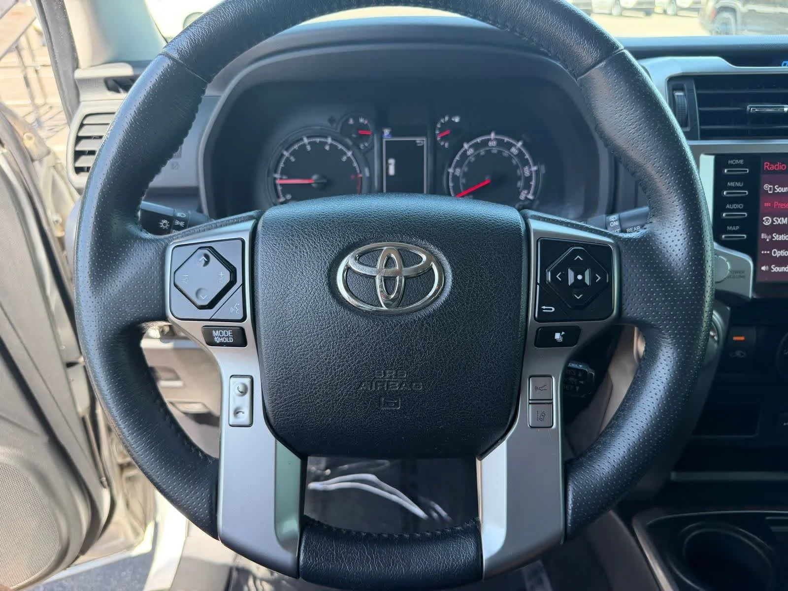 Used 2021 Classic Silver Metallic Toyota SR5 image 18