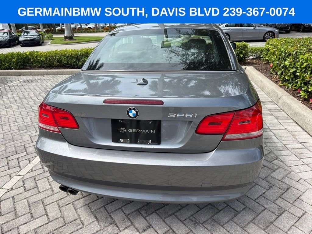 Used 2010 Space Gray Metallic BMW 328i image 11