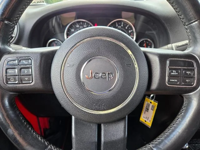 Used 2015 Red Jeep Unlimited Sahara image 31