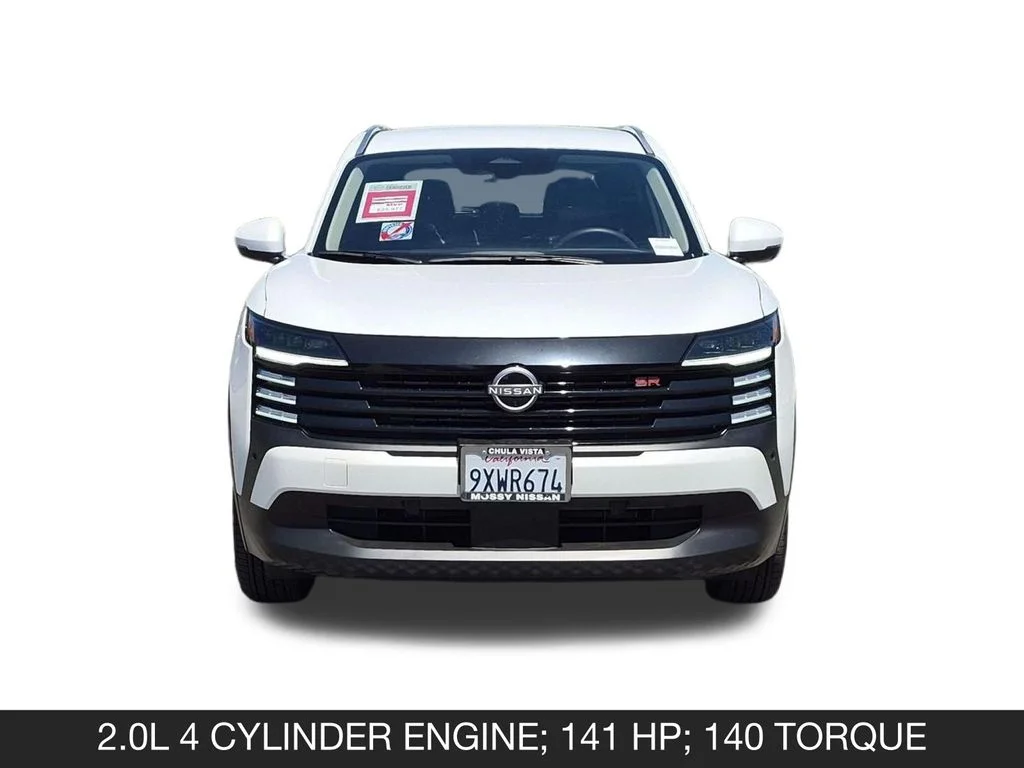 Used 2025 White Nissan SR image 4