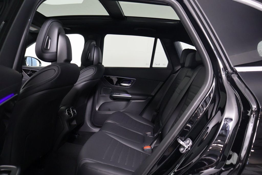 New 2026 Black Mercedes-Benz GLC 300 image 6
