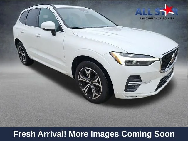 2022 Volvo XC60 B5 Momentum FWD's photo