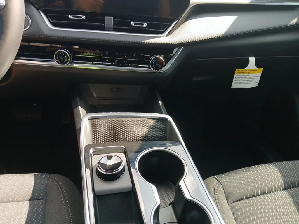 New 2026 Mosaic Black Metallic Chevrolet LT image 15