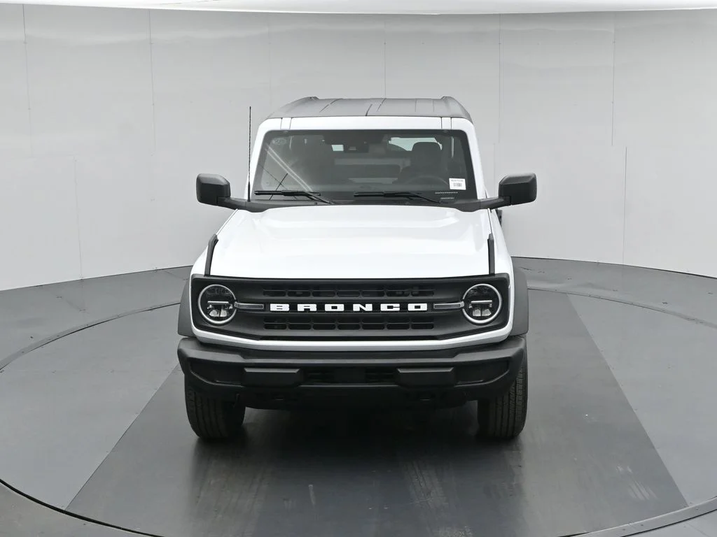 New 2026 Oxford White Ford Base image 34