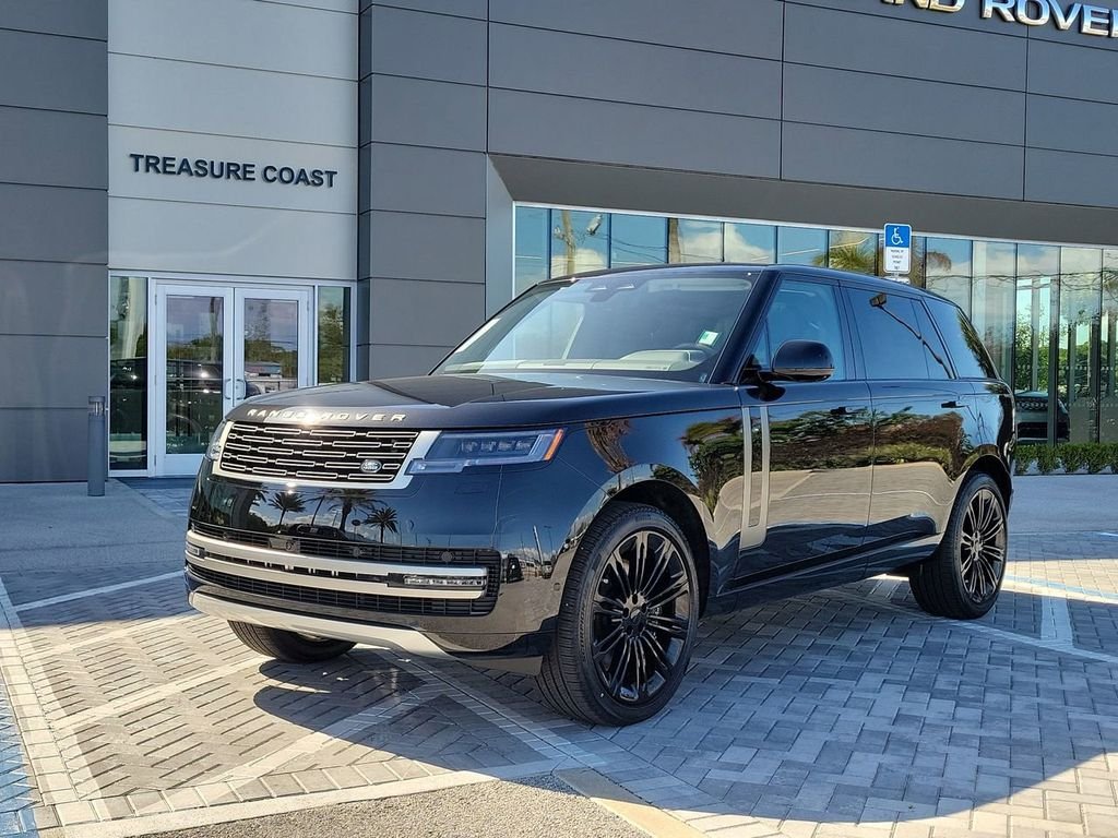 2026 Land Rover Range Rover SE