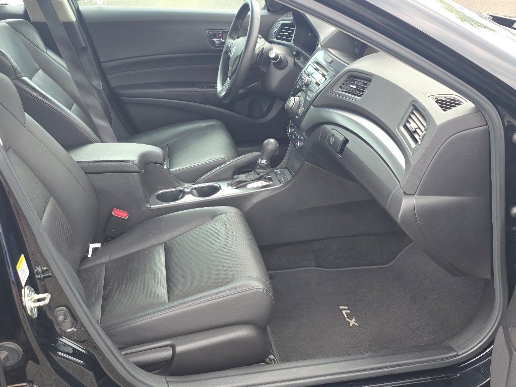 Certified Used 2013 Black Acura 2.0L image 22