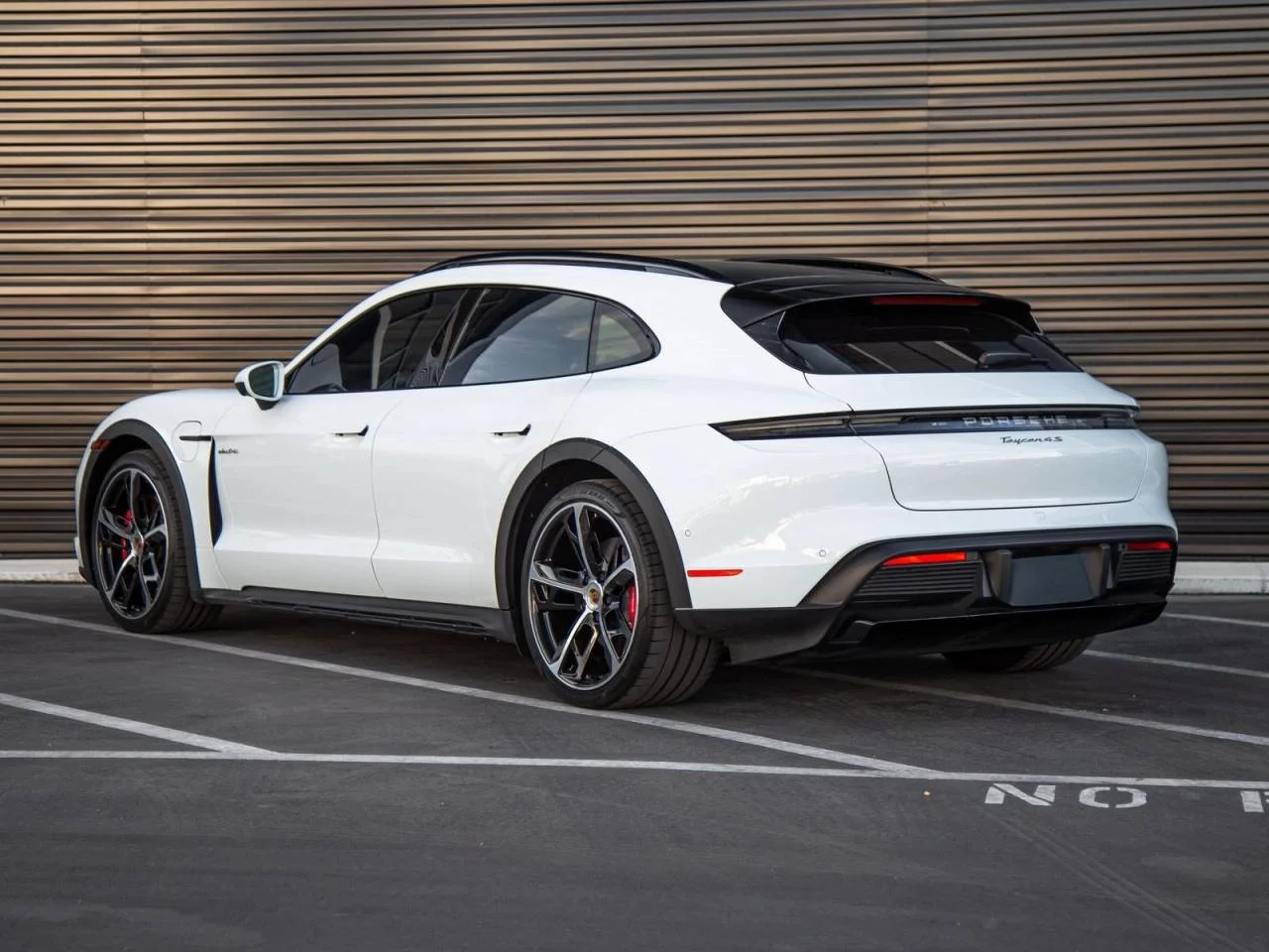 Certified Used 2025 White Porsche 4S image 3