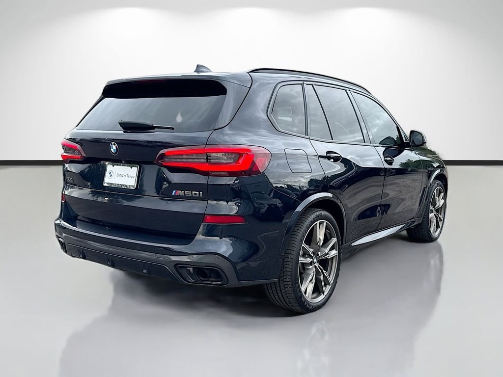 Used 2021 Black BMW M50i image 3
