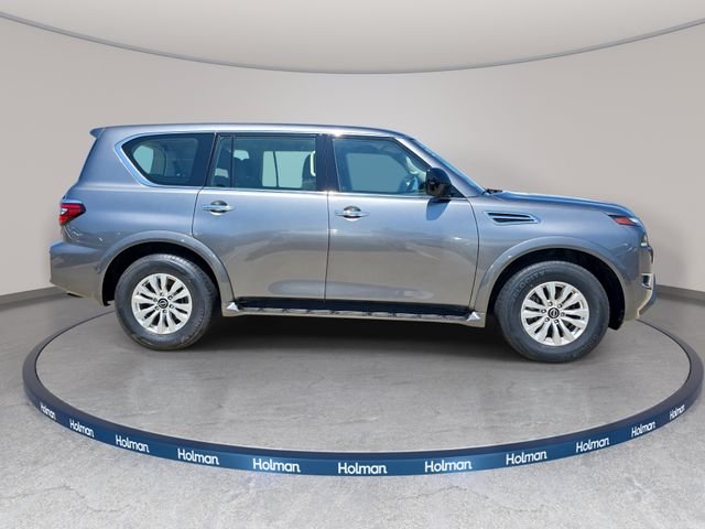 Used 2023 Gray Nissan S image 5