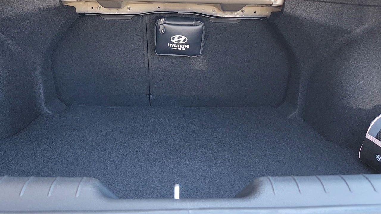 New 2026 Ecotronic Gray Hyundai SEL Sport Premium image 19