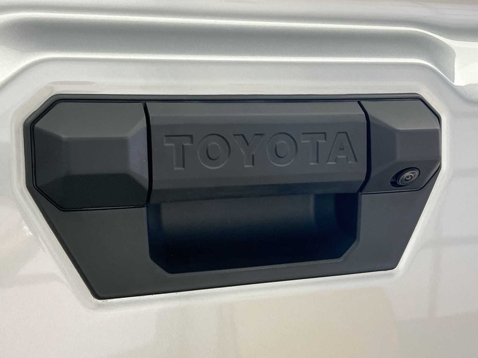 2026 Toyota Tacoma — photo 18