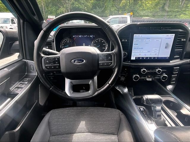Used 2022 Silver Ford XLT image 5