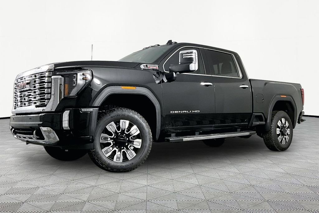 2026 GMC Sierra 4WD Crew Cab Standard Box Denali's photo